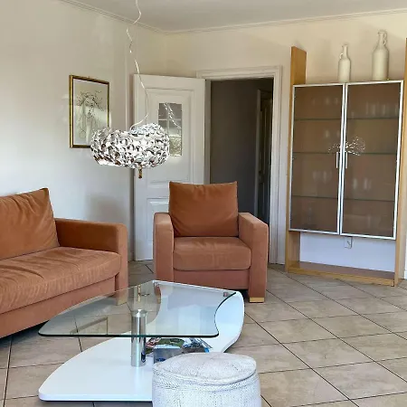 شقة Ahndole-hollken-wohnung-1a *
